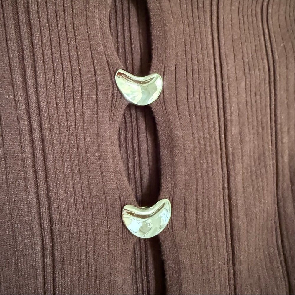 Commense Ribbed Top - Picture 2 of 3